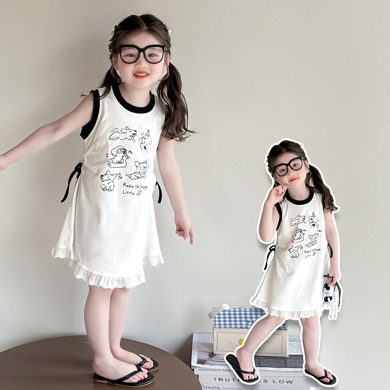 Cute Little Girl Fashion Outfit – Kids' Summer White Dress Paired with Black Sandals